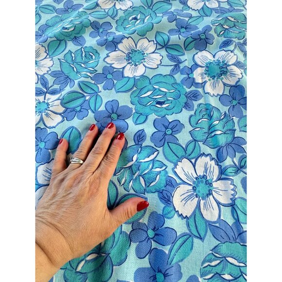 Vintage 1970s flat /top sheet, blue white flowers, Wabasso, twin size bed - Picture 4 of 9
